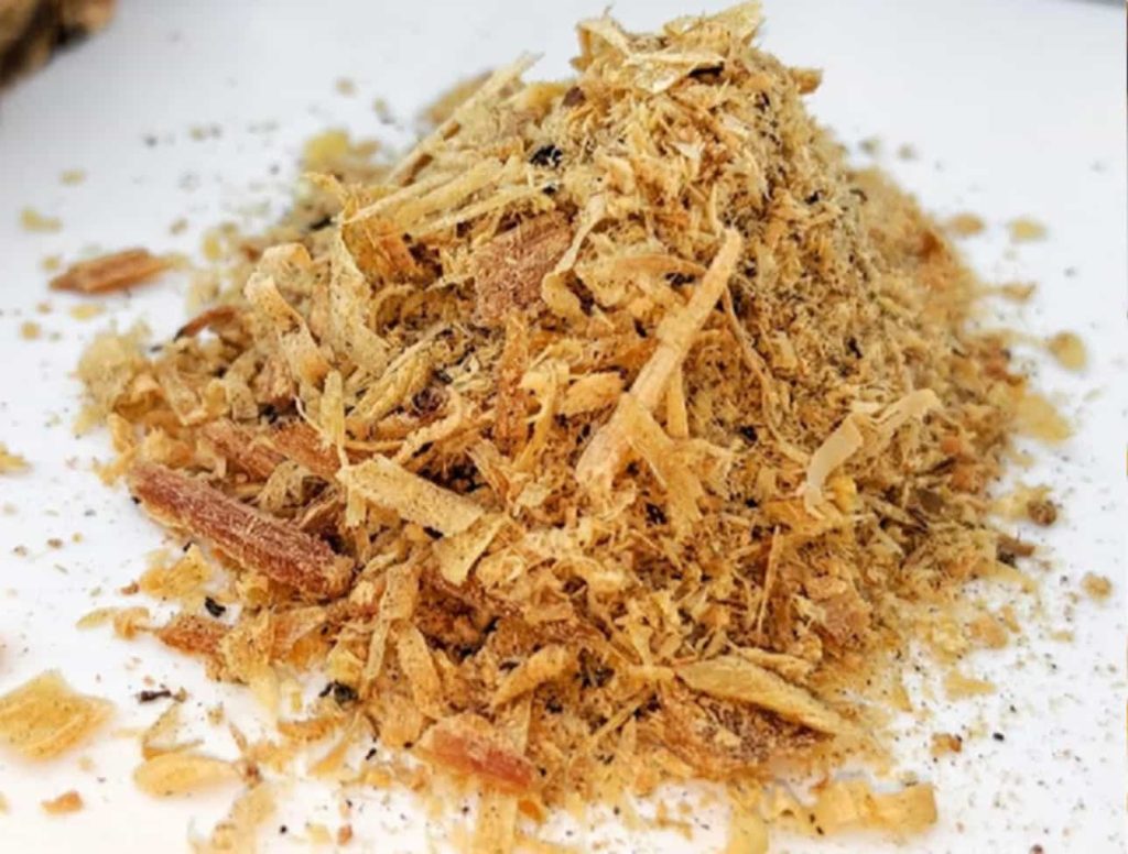 Expanded shredded stems tobacco in a blend